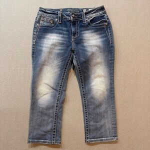 🖤 Miss Me Mid-Rise Capri Embellished Pockets Med Wash Jeans Women 29 (fits‎ 30)